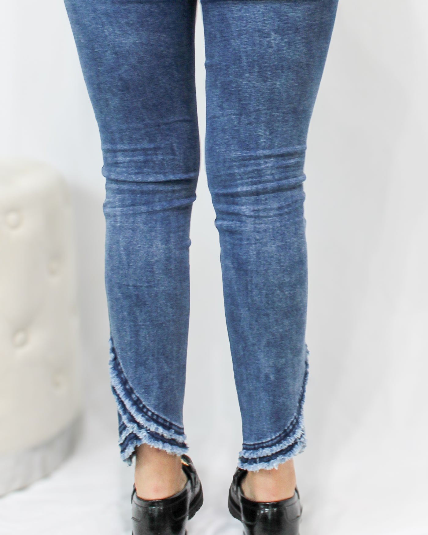 Ripped 2 Layer Back Hem Jeans