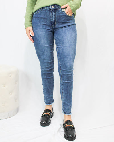 Ripped 2 Layer Back Hem Jeans