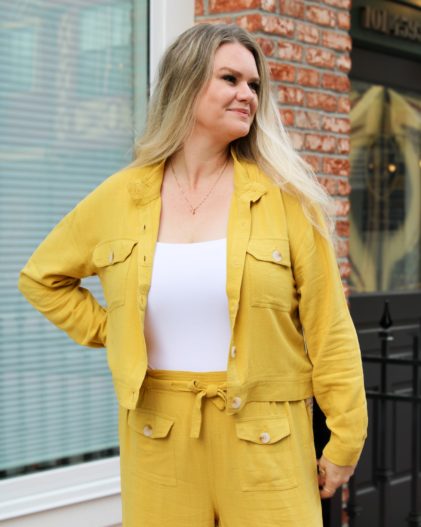 Cropped Jacket with Pockets